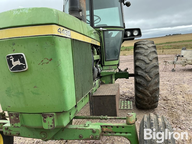 1975-john-deere-4430-image-12