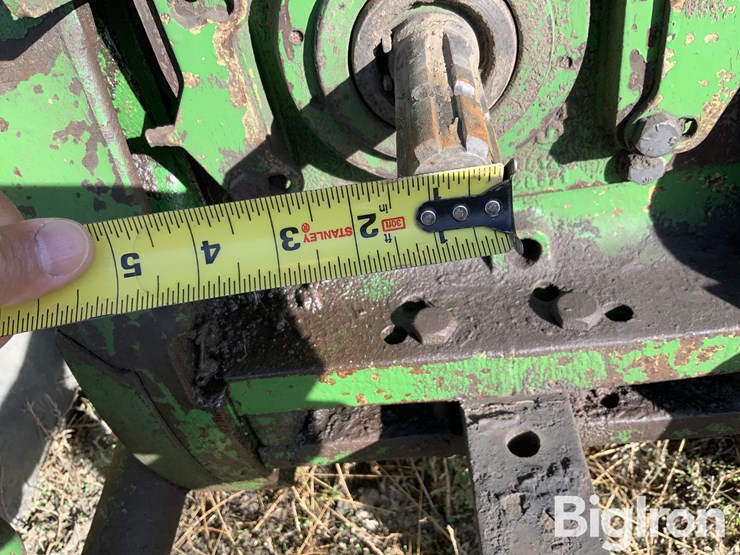 1986-john-deere-3150-image-9