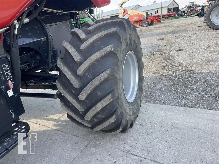 2024-case-ih-8250-image-30