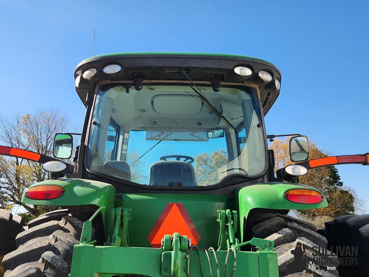 2013-john-deere-8285r-image-18