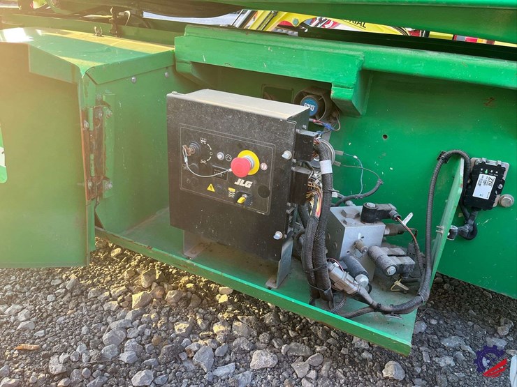 2015-jlg-4069le-image-20