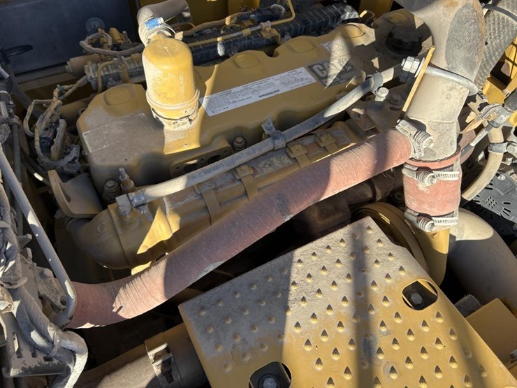 2014-caterpillar-336el-image-42