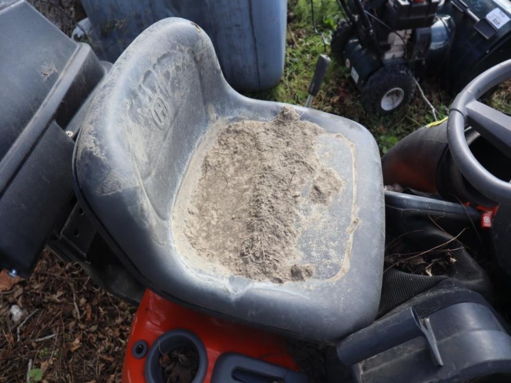 husqvarna-lth18538-image-15