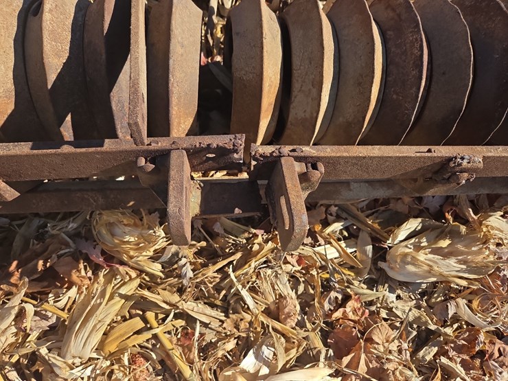 8'-dunham-cultimulcher-image-3