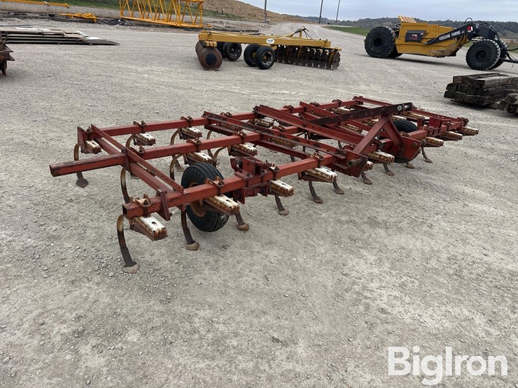 international-45-image-3