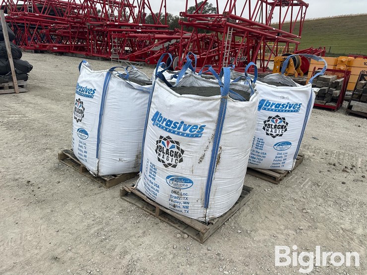 abrasives-black-magic-blasting-media-image-3