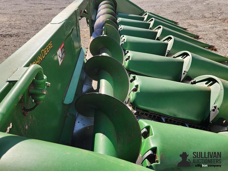 2012-john-deere-608c-image-13