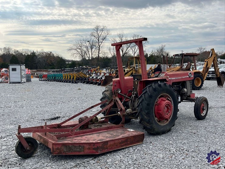 massey-ferguson-mf165-image-4