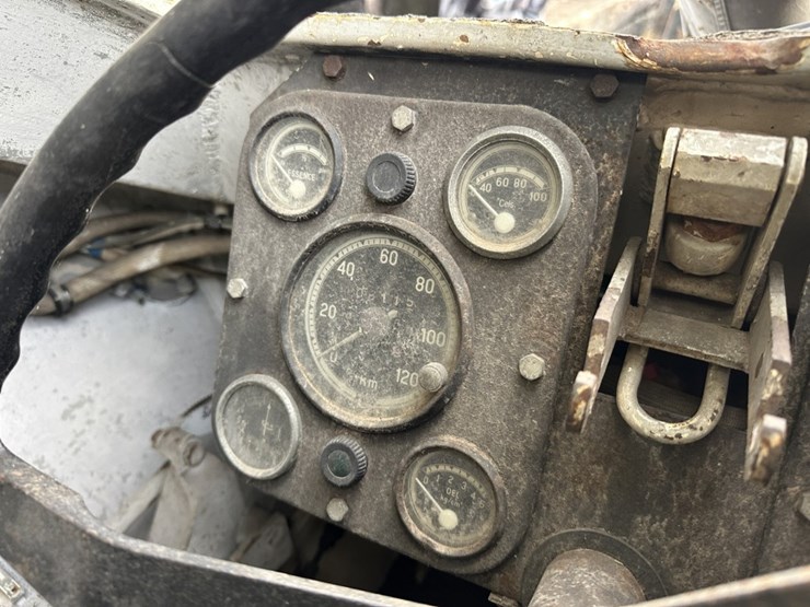 2118-ford-300-image-21