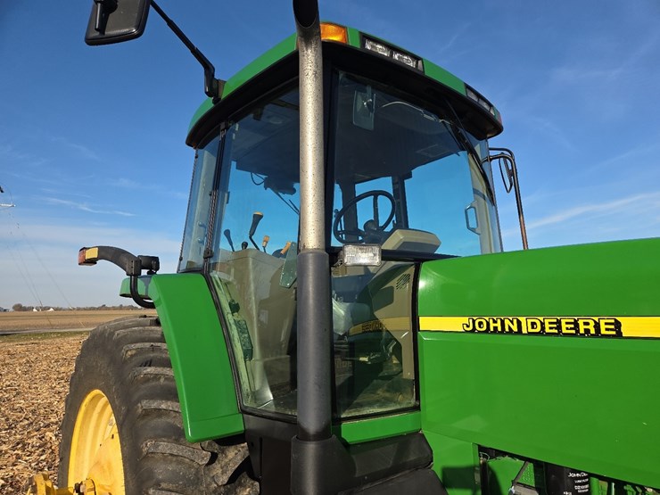 john-deere-7810-image-11