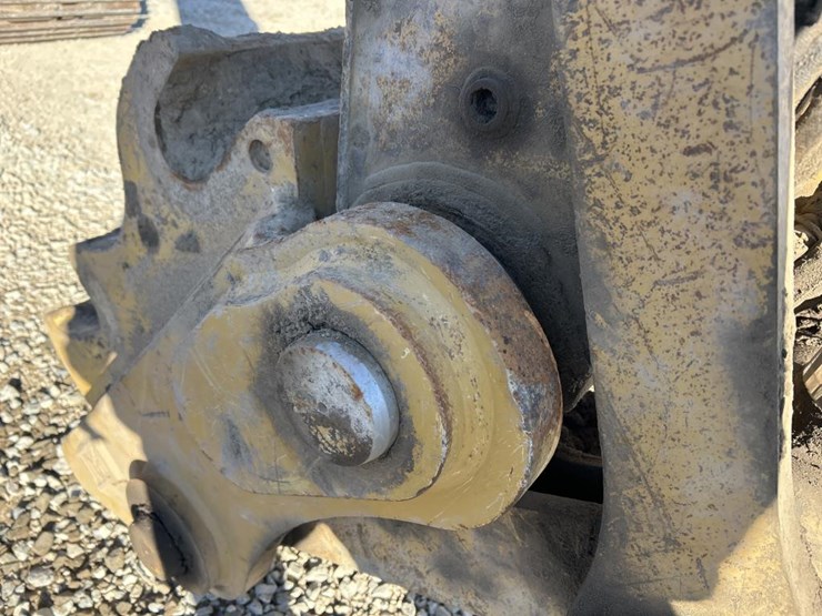 2014-caterpillar-336el-image-14