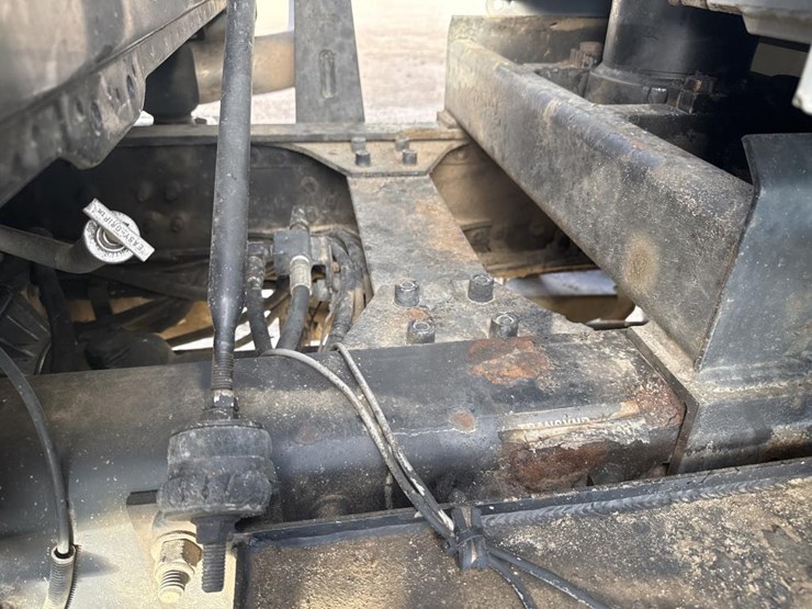 #1463-•-2007-mack-quad-axle-dump-truck-image-33