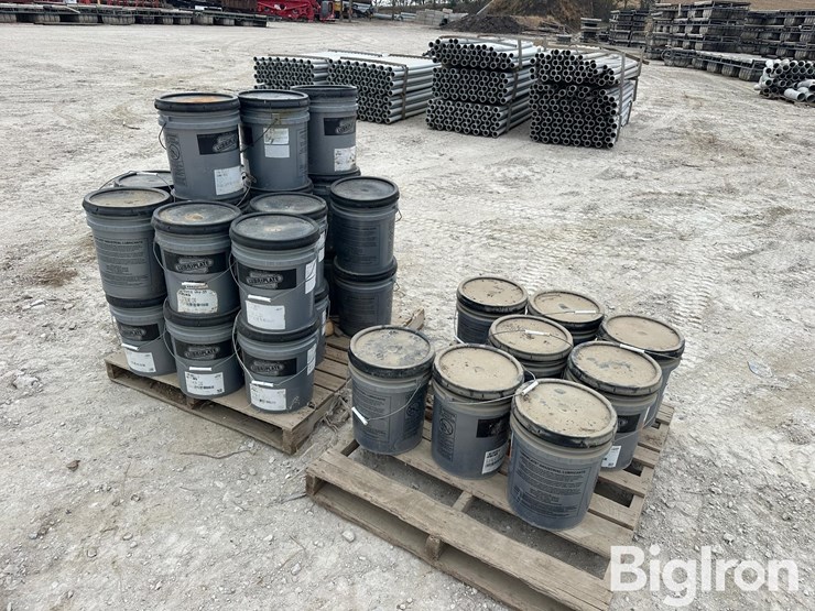 lubriplate-l0105-35-open-gear-grease-image-1