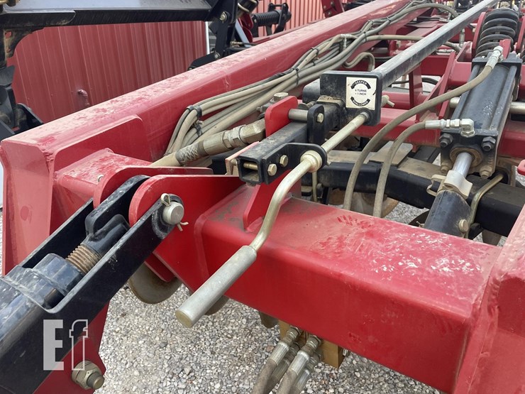 2015-case-ih-ecolo-tiger-875-image-10