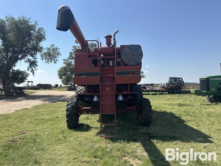 1990-case-ih-1680-image-6