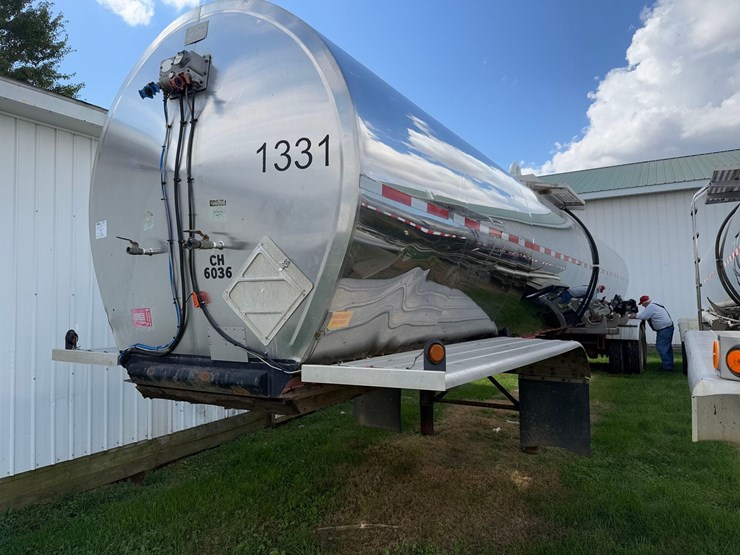 6000-tanker-trailer-image-3