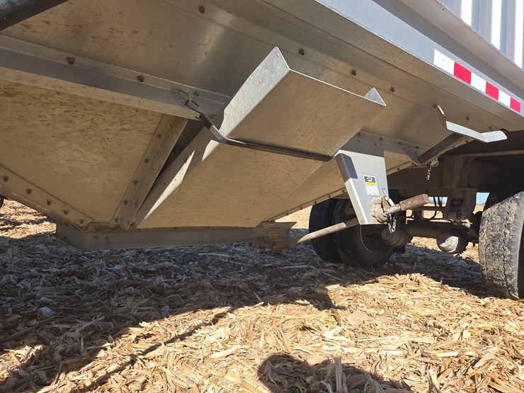 2003-dakota-24'-aluminum-hopper-bottom-image-10