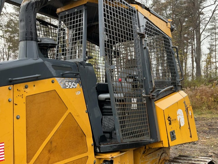 2016-deere-550k-lgp-image-28