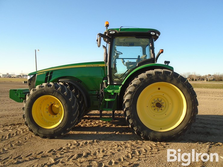2014-john-deere-8360r-image-8