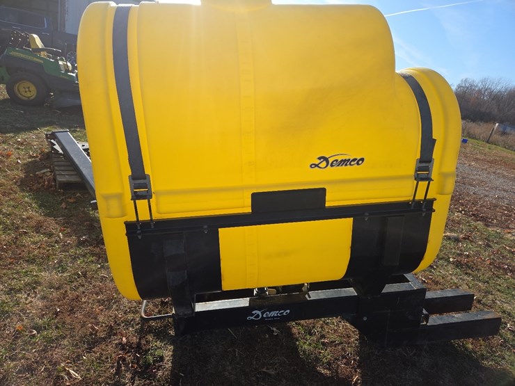 demco-saddle-tanks-w/-mounting-brackets-image-6