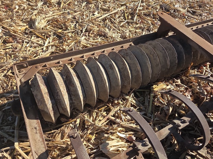 8'-dunham-cultimulcher-image-6