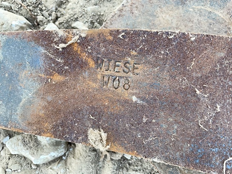 moldboard-plow-hardware-image-13