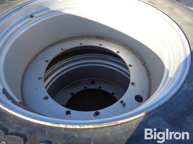 case-ih-trident-5550-image-20