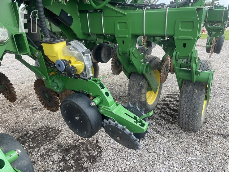 2012-john-deere-1790-image-15