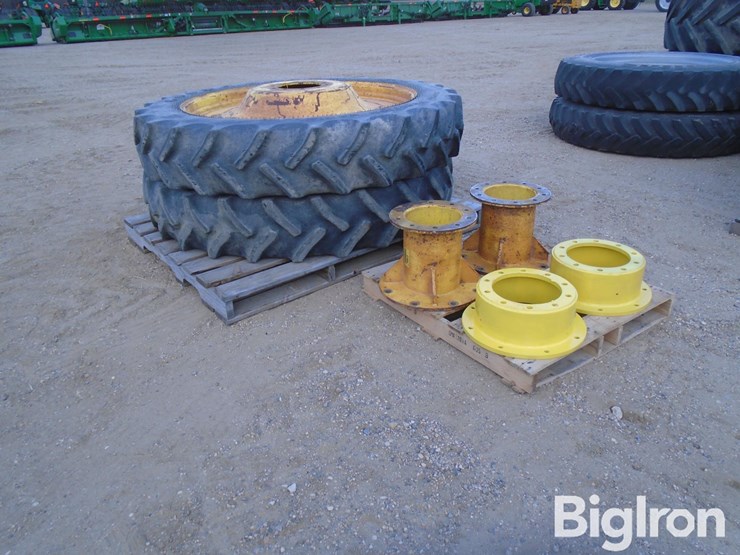 john-deere-380-image-3