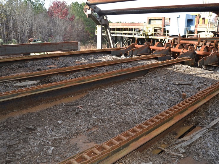 26'-4-strand-infeed-log-deck-w/-5-arm-stop-&-loader-w/-#78-chian-w/-heavy-duty-electric-drive-image-3