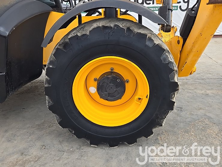 2017-jcb-510-56-image-35