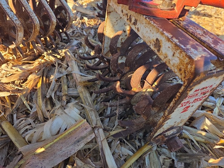 lilliston-lehman-4-row-rolling-cultivator-image-12