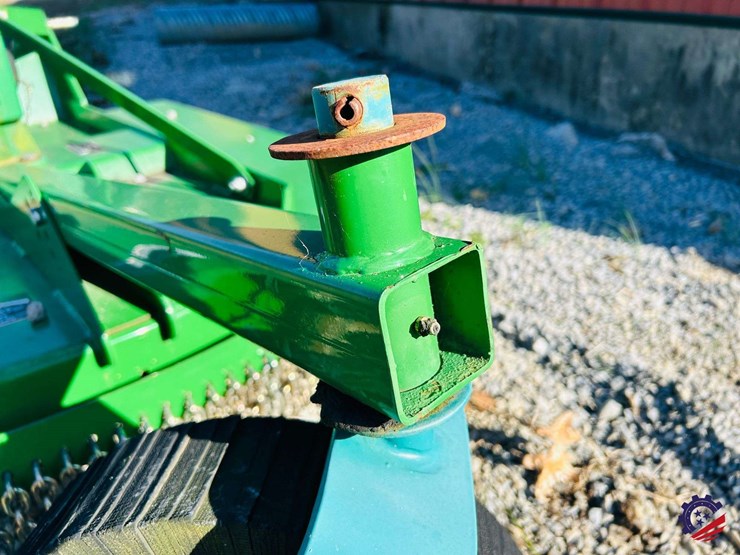 2016-john-deere-1025r-image-134