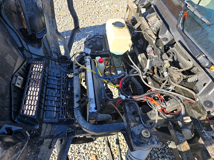 2015-polaris-ranger-crew-image-33