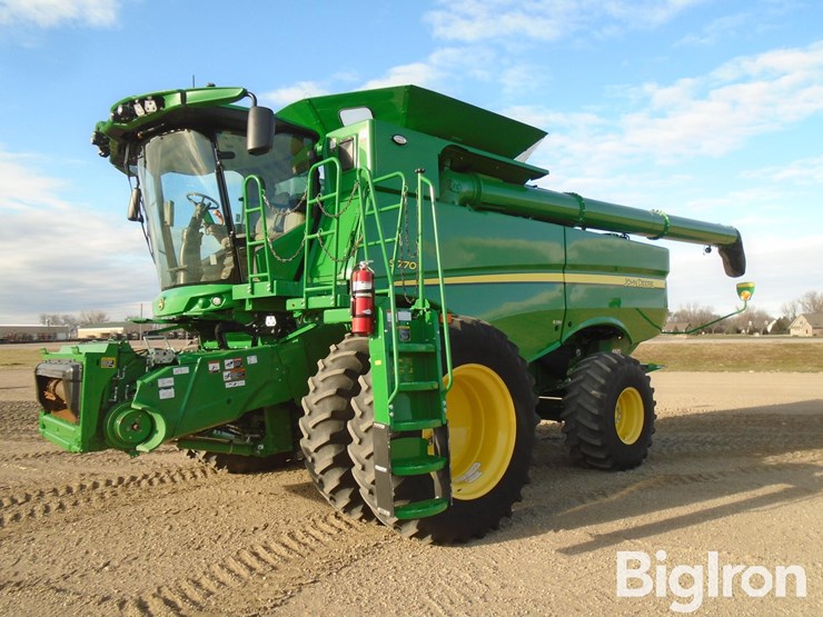 2022-john-deere-s770-image-1