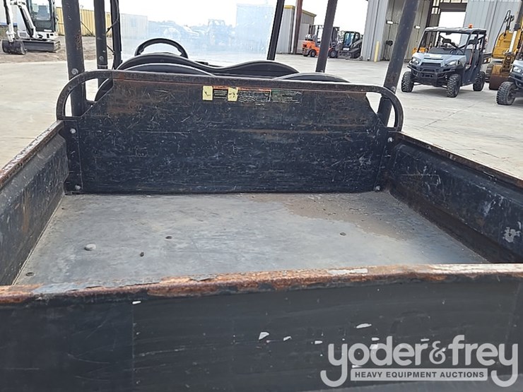 2020-club-car-carryall-1700-image-13