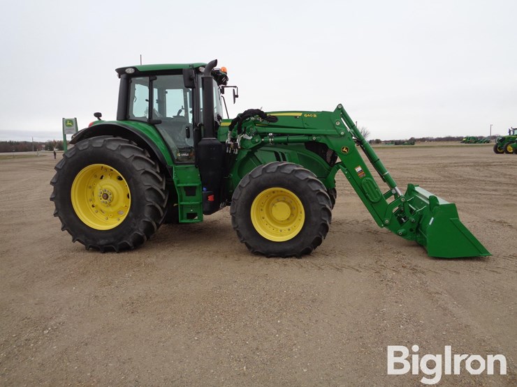 2023-john-deere-6155m-image-12