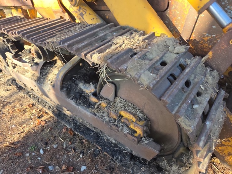 jd-455e-track-loader-w/-backhoe-image-10