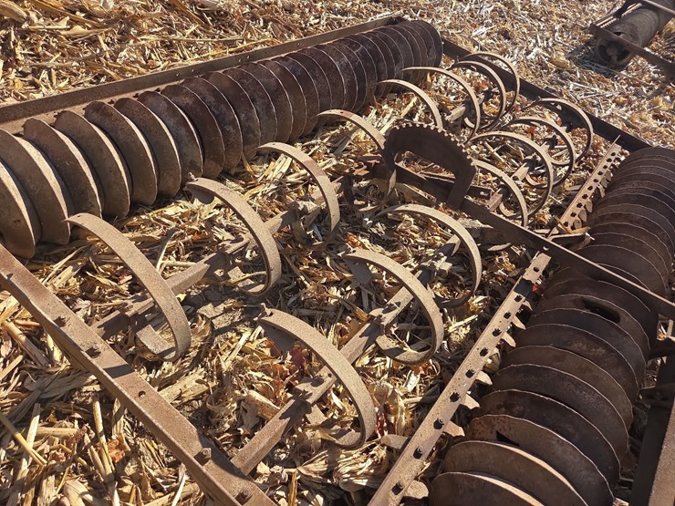 8'-dunham-cultimulcher-image-6