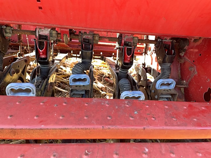 case-ih-5300-image-11