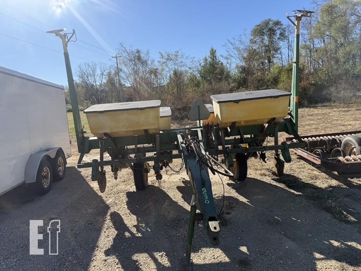 john-deere-7000-image-2