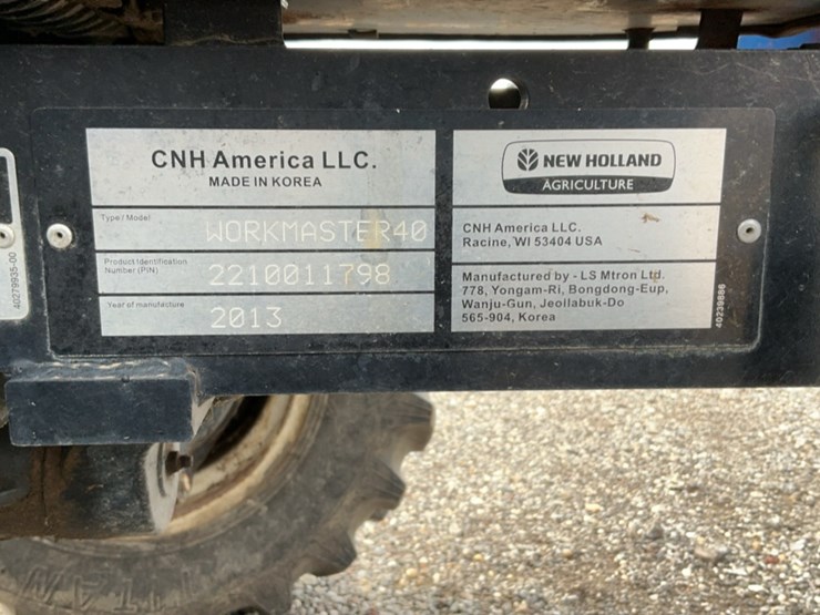 2013-new-holland-workmaster-40-image-26