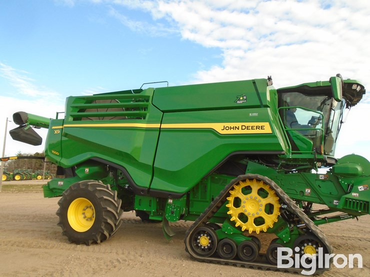 2022-john-deere-x9-1000-image-15