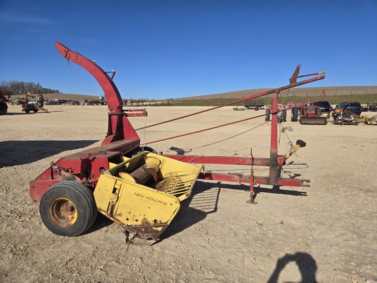 new-holland-770-image-3