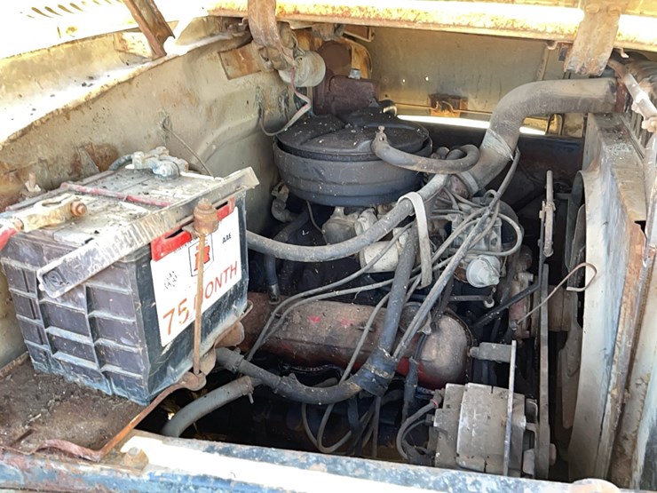 ih-load-star-1600-single-axle-grain-truck-image-27