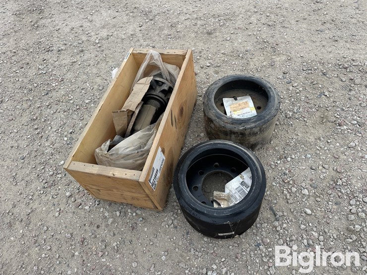 john-deere-9000t-mid-roller-assembly-spindle-&-wheels-image-2