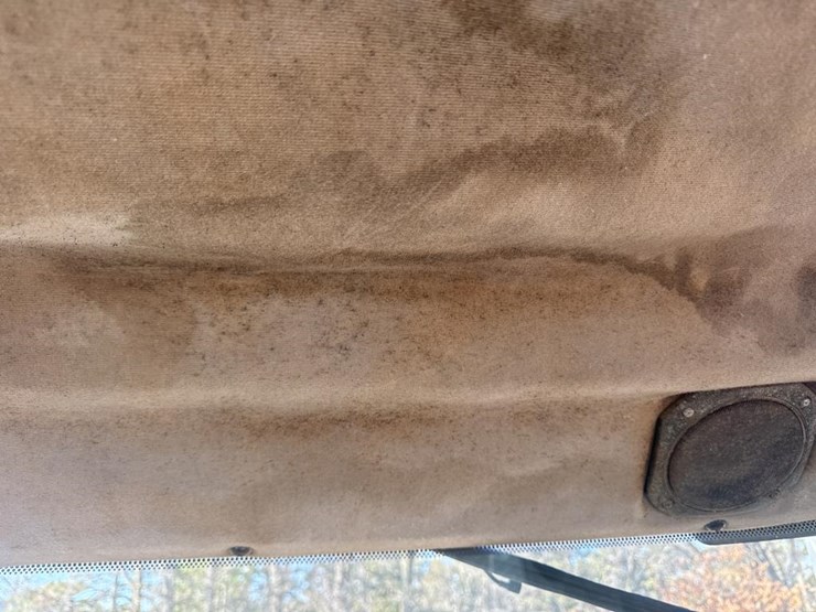 case-621f-xr-image-48