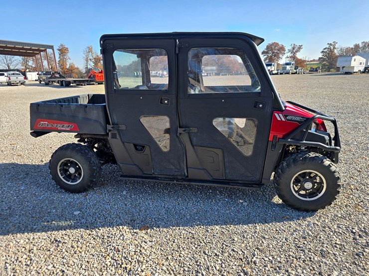 2015-polaris-ranger-crew-image-22