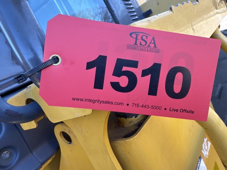 2016-deere-624k-image-67