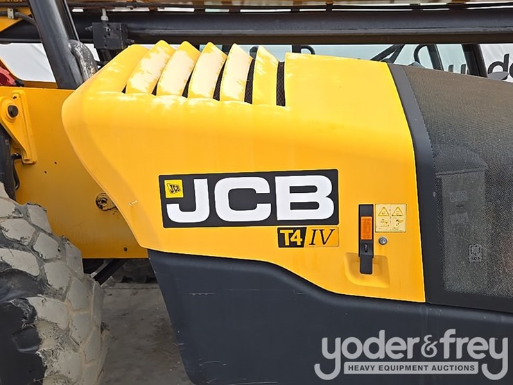 2017-jcb-510-56-image-86